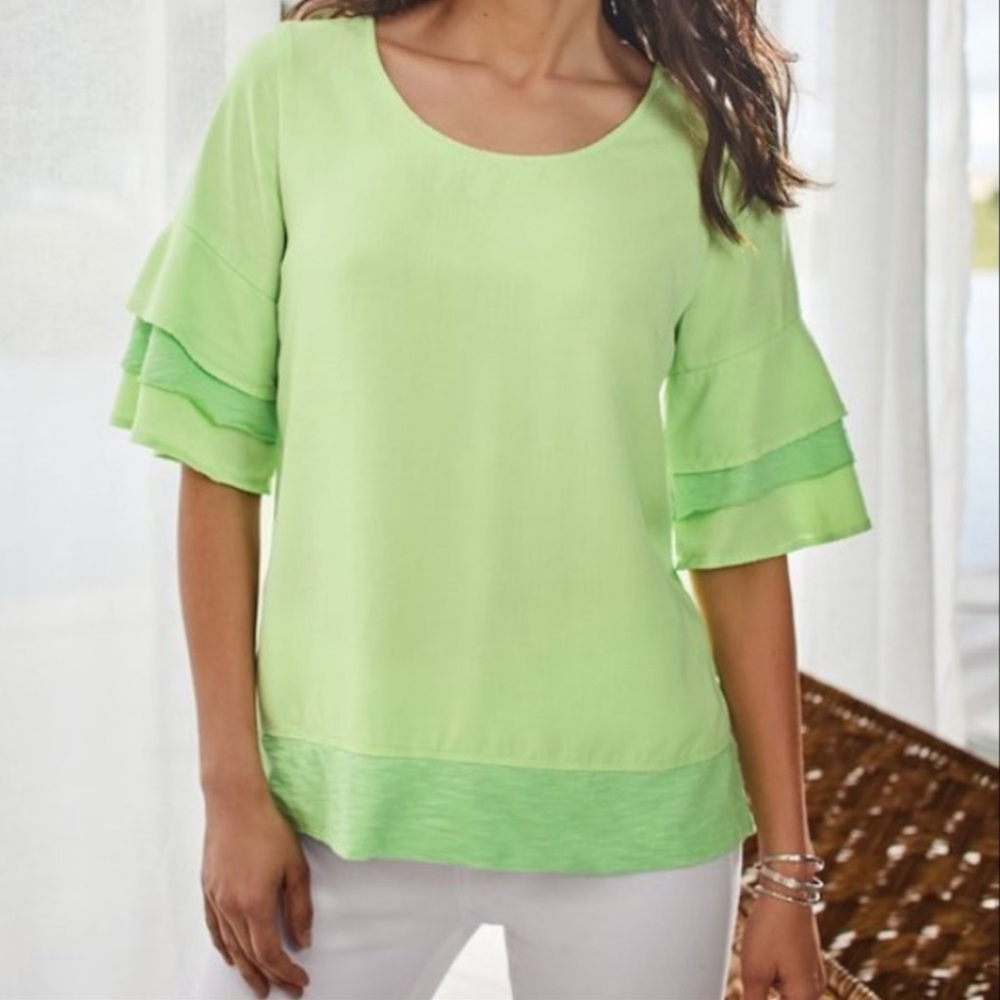 NWOT Soft‎ Surroundings Oakleigh Top Green Small Minimalist Casual Effortless